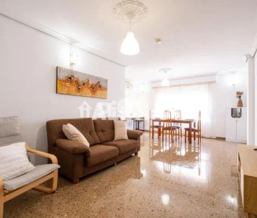Piso en alquiler en Calle Barcelona - Photo 2