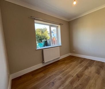 Heathfield Avenue, Saltdean - Photo 4