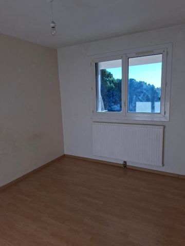 Location Appartement 3 pièces 69m² DRAGUIGNAN 83300 - Photo 5