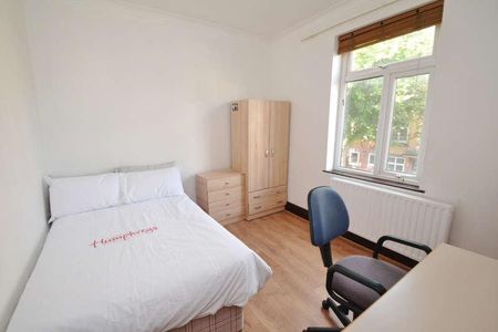 Ladybarn Road, Fallowfield, Manchester, M14 - Photo 5