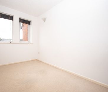 2 bedroom apartment - Photo 3
