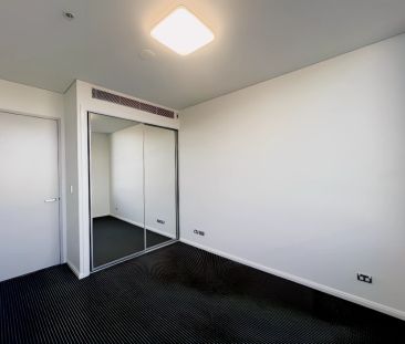 1 bed 1 bath - Photo 4