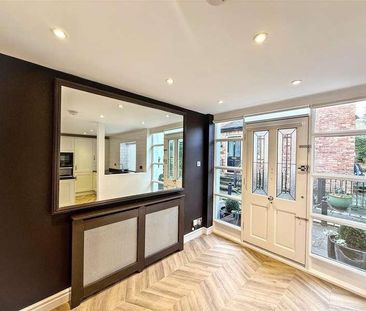 Mews Cottage, East Downs Road, Bowdon, Altrincham, WA14 - Photo 1