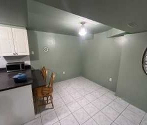 For Lease - 250 Mountainberry Road Unit# Basement, Brampton, Ontario - Photo 2