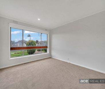 10 Bates Avenue, Thomastown, Vic 3074 - Photo 6