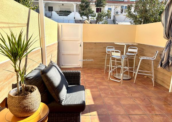 Bungalow in Torrevieja, urbanizacion, for rent