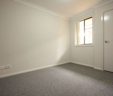 Perfect Family Home! - Photo 6