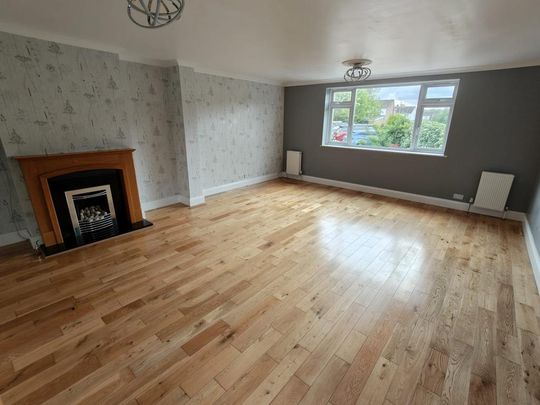 3 bedroom terraced house to rent - Photo 1