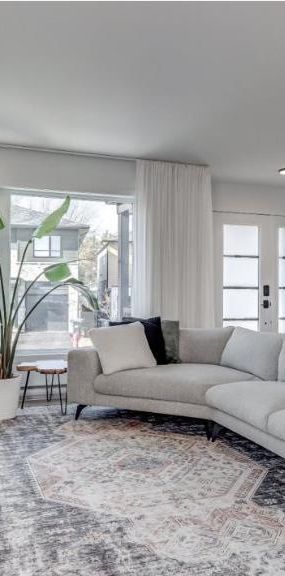 Beautiful 5 1/2 Condo in Saint Hubert - Photo 1