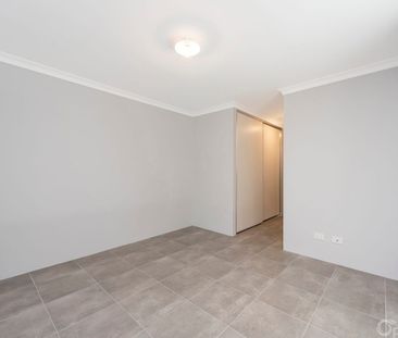 Near new duplex style Madora Bay home - RH facing door. - Photo 5