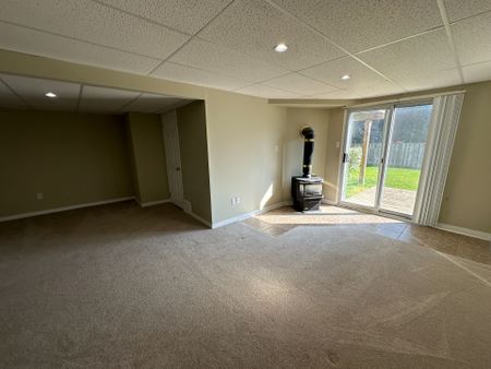 For Lease - 557 College Avenue, Orangeville, Ontario - Photo 3