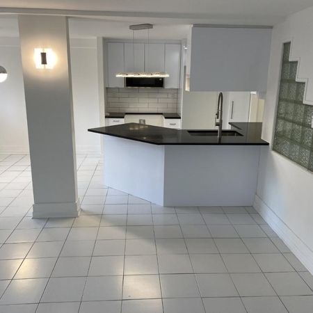 Ahuntsic - 3 1\2 - Photo 4