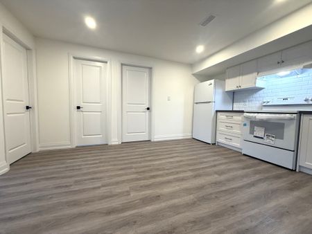 For Lease - 54 Chelliah Court Unit# Lower, Toronto, Ontario - Photo 5
