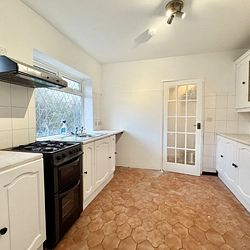 Kimberley Road, Ramsgate, CT12 6HF, Kent - Photo 2