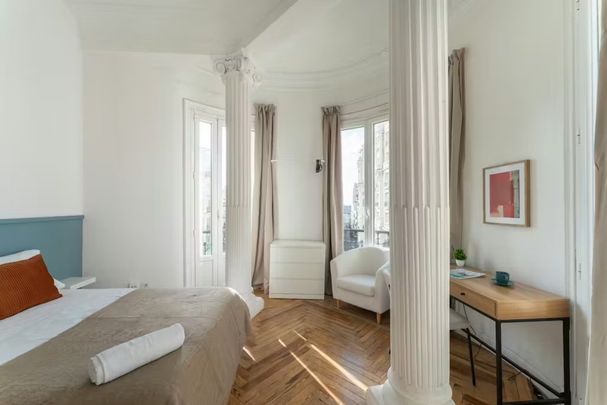 Gran Vía, Madrid, Community of Madrid 28013 - Photo 1