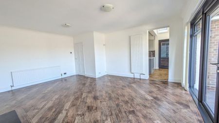 4 bedroom bungalow to rent - Photo 5