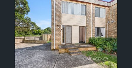 CHARMING TOWNHOUSE IN THE HEART OF NOWRA - Photo 5
