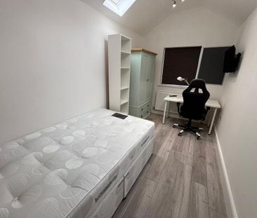 97 Leopold Street - Ultra Modern 4 Bed Loughborough - Photo 1