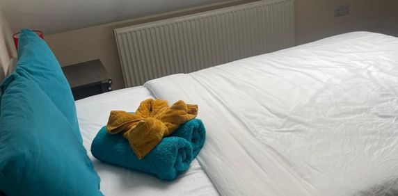 To Let : 143 Albert Road , Middlesbrough , TS1 2PP - Photo 2