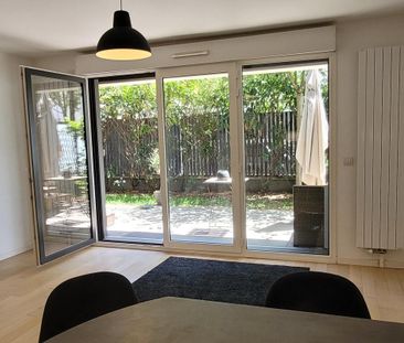 Location Appartement 2 pièces 43m² ISSY LES MOULINEAUX 92130 - Photo 2