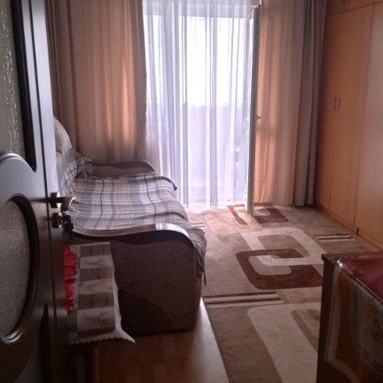 Garsoniera de Inchiriat in Burdujeni - Photo 3