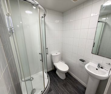 Oldgate, Huddersfield - Photo 5