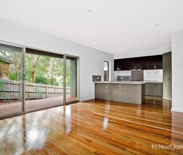 2/17 Brownes Crescent, ELTHAM - Photo 1