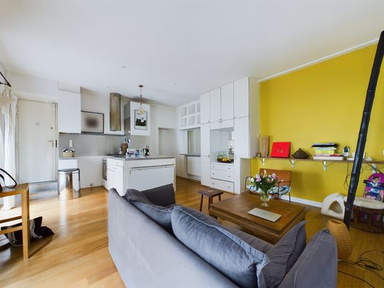 LOCATION T2 MEUBLE - PARIS 10E ARRONDISSEMENT - Photo 1