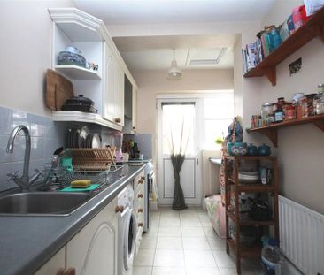 1 bedroom property to rent - Photo 3