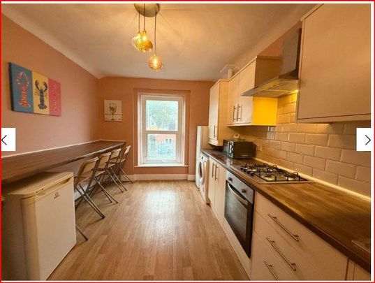 5 bedroom house to rent - Photo 1