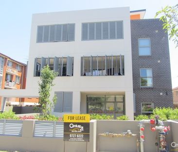 This Immaculate near New Ground Unit Apartments - Photo 5