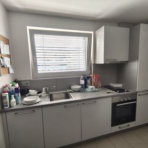 Studio meublé avec balcon - Photo 2