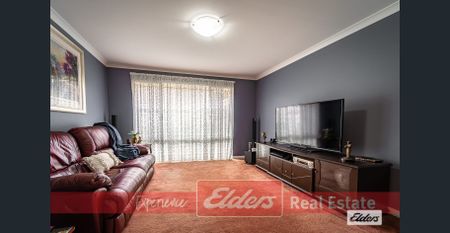 Powered workshop - Photo 4