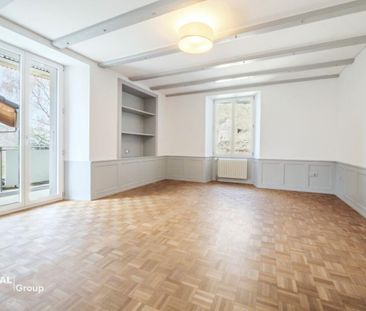 Charmante, renovierte 4.5-Zimmer-Altbauwohnung mit schönem Garten - Photo 1