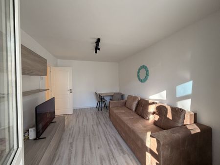 Apartament 2 I camere renovat 2025I bloc 1976 I Sălăjan I - Fotografie 3