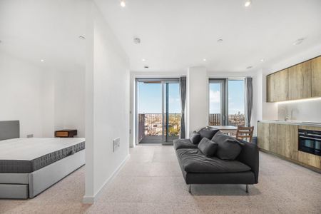 Studio to rent - Photo 2