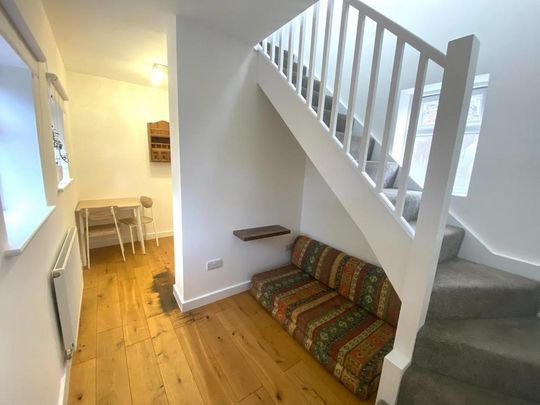 3 bedroom end of terrace house to rent - Photo 1