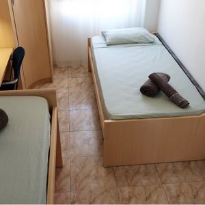 valencia, Valencian Community 46022 - Photo 2