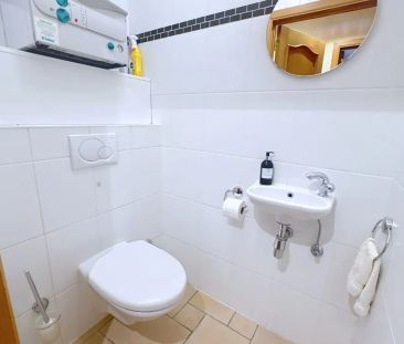 Centraal gelegen en ruim appartement - Foto 2