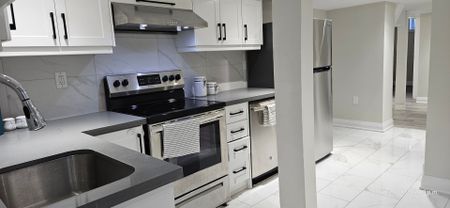 For Lease - 6 Fitzroy Avenue Unit# Basement, Markham, Ontario - Photo 2