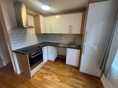Wyngate House - Baker Lane - Photo 2