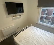 Room 1, Swan Street, Warwick - Photo 5