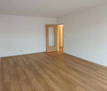 2-Zimmer-Wohnung mit Tageslicht-Duschbad und Balkon in Reislingen S/W - Photo 6