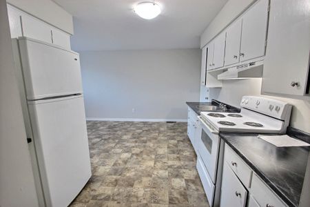 264 A Reade, Moncton, NB, E1C 6S8, Canada - Photo 5