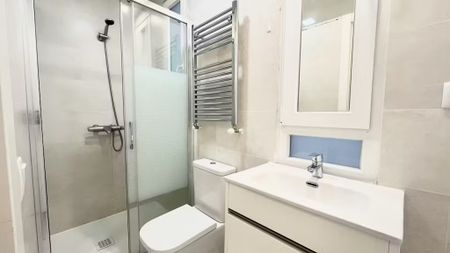 Calle de Benito Gutiérrez, Madrid, Community of Madrid 28008 - Photo 2