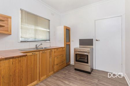 13 Maple Street Golden Square VIC - Photo 3