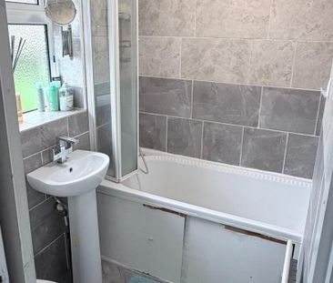 65 Mount Vernon Belfast, BT15 4BJ - Photo 6