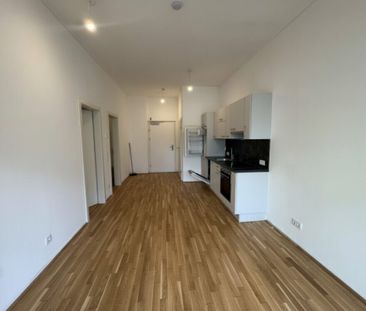 Ab sofort: Moderne 2-Zimmer-Wohnung mit Terrasse und Garten nahe U1 - Photo 1