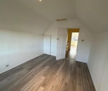 4 bedroom detached bungalow to rent - Photo 4