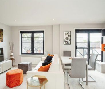 2 bedroom flat to rent - Photo 1